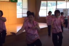 ケアハウスで　太極拳演技披露　　ケアハウス虹の里