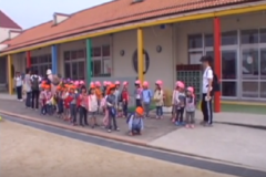 いも堀り　　妻鳥保育所