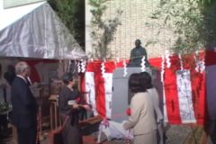 住治平翁銅像除幕式　　紙のまち資料館