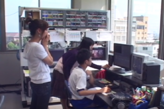 三島東中学校生徒が　四国中央テレビで社会体験