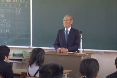 小野田寛郎さんが　関川小学校で講演