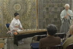 下柏・こもだ寝装で　日本イラン文化交流演奏会