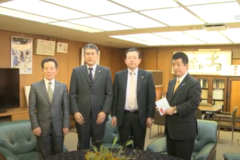 川之江中央ライオンズクラブ　義援金贈呈