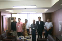 ラオスからの研修生 和紙の製造工程を学びに来日