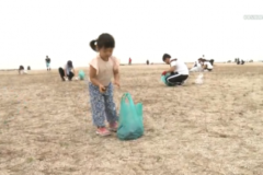 寒川豊岡海浜公園ふれあいビーチ　ボランティア清掃