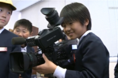 中曽根小学校５年生　四国中央テレビを見学