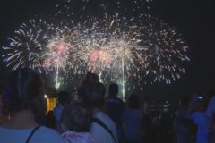 街かど百景：かわのえ夏まつり花火大会
