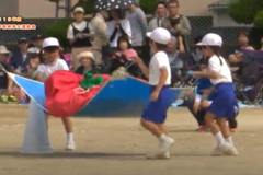 10.空とぶトマト（2年生）2019年度中曽根小学校秋季大運動会