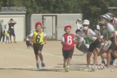 8．学級別対抗リレー（１年）　２０２１年度川之江小学校秋のなかよし運動会
