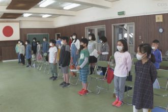 四国中央少年少女合唱団 「秋川雅史 千の風になってコンサート」に向けて練習
