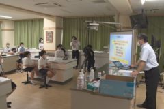 新宮小中学校で連携授業　新たな紙製品開発の可能性